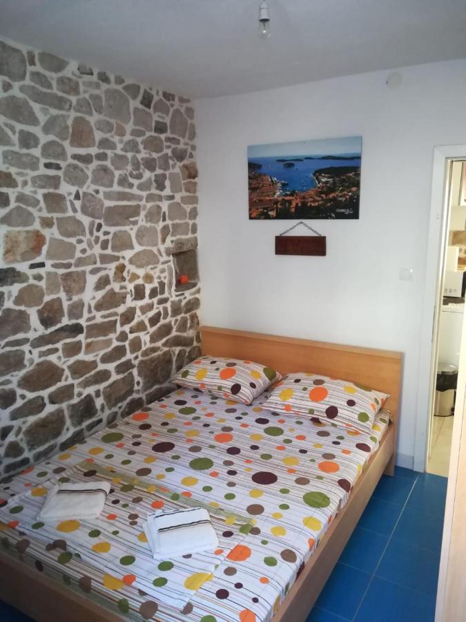 Holiday House Popovic Sućuraj Eksteriør bilde