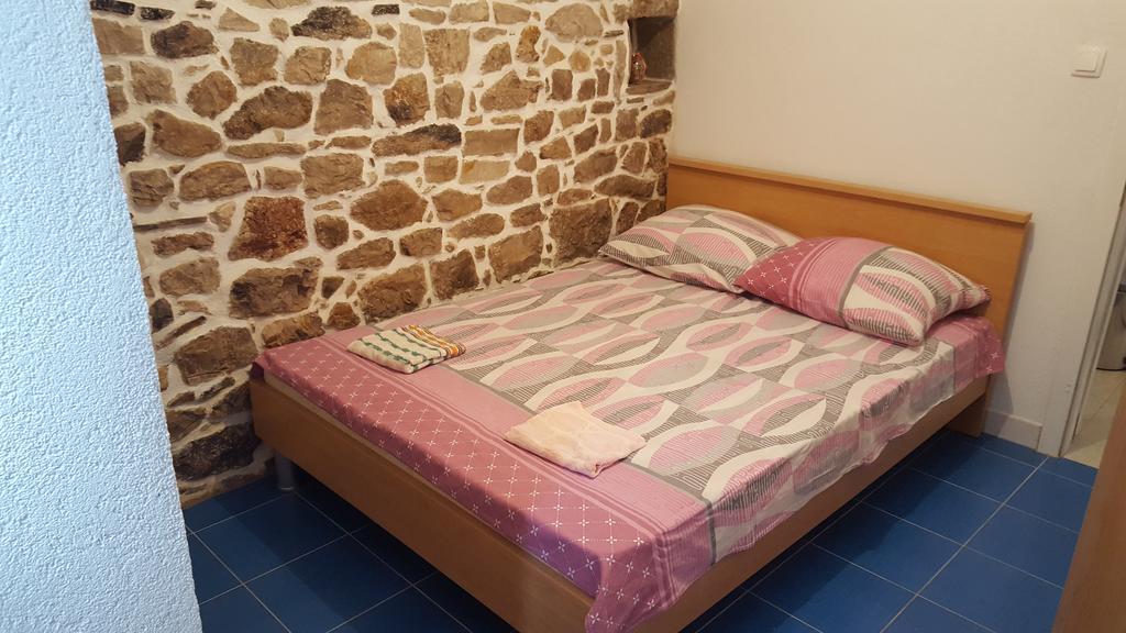 Holiday House Popovic Sućuraj Eksteriør bilde